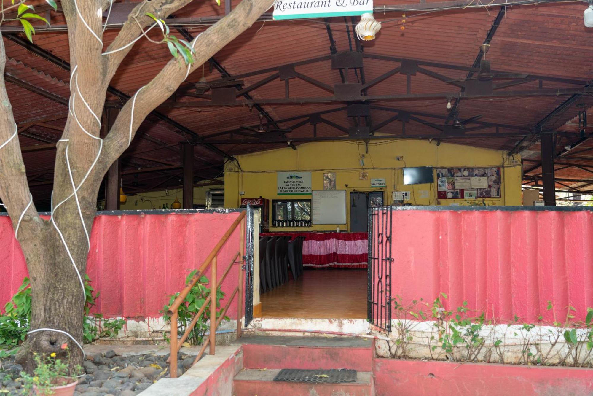 Wild Camp- The Nature Resort Khodala Luaran gambar