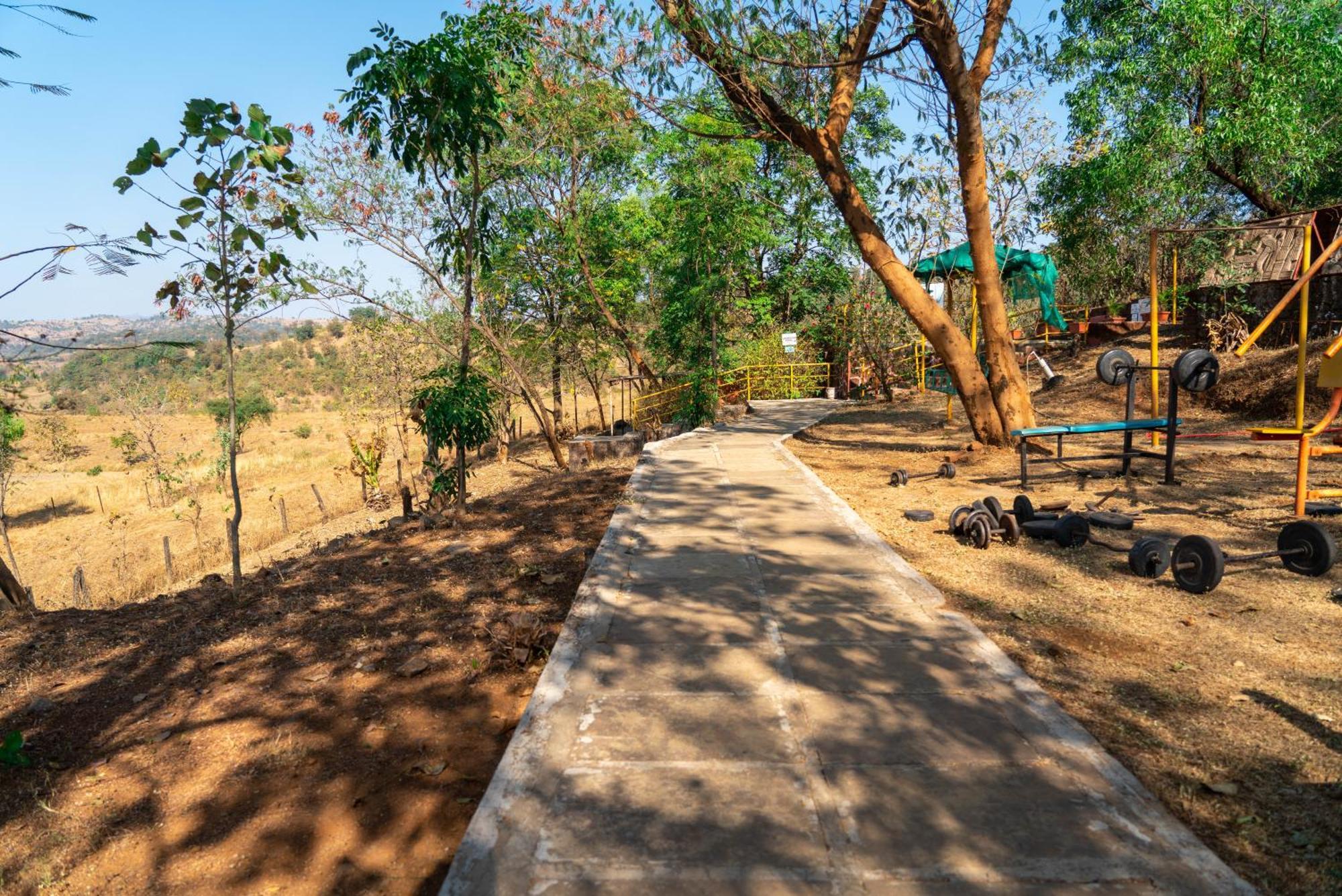 Wild Camp- The Nature Resort Khodala Luaran gambar