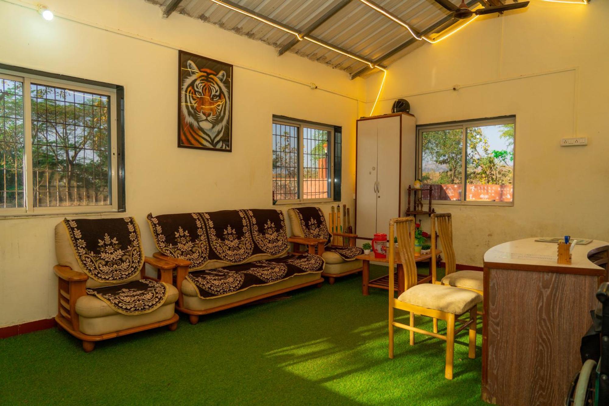 Wild Camp- The Nature Resort Khodala Luaran gambar